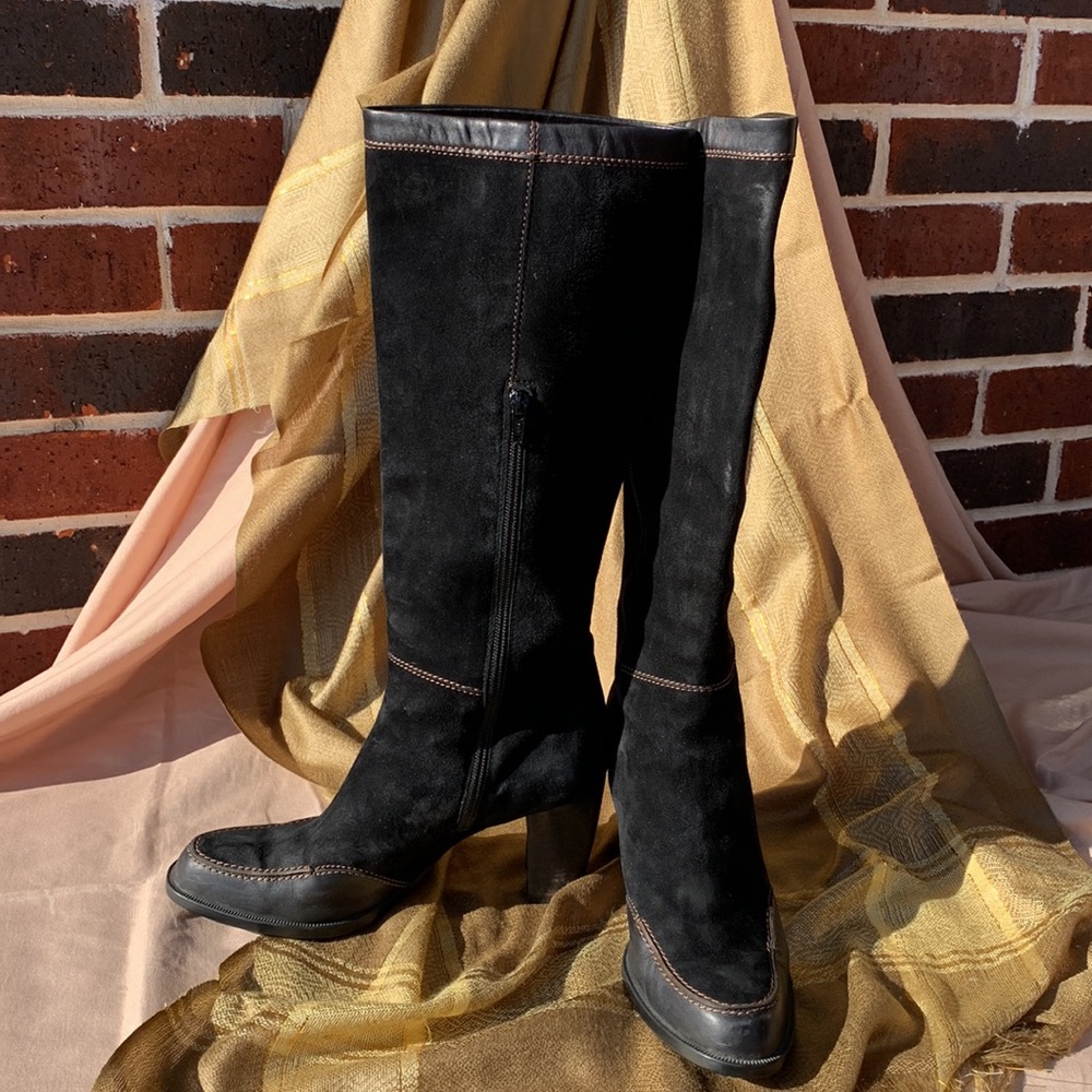 Women’s Italian Hogan Knee Boots, Black Suede and Leather    Size 9.5.
